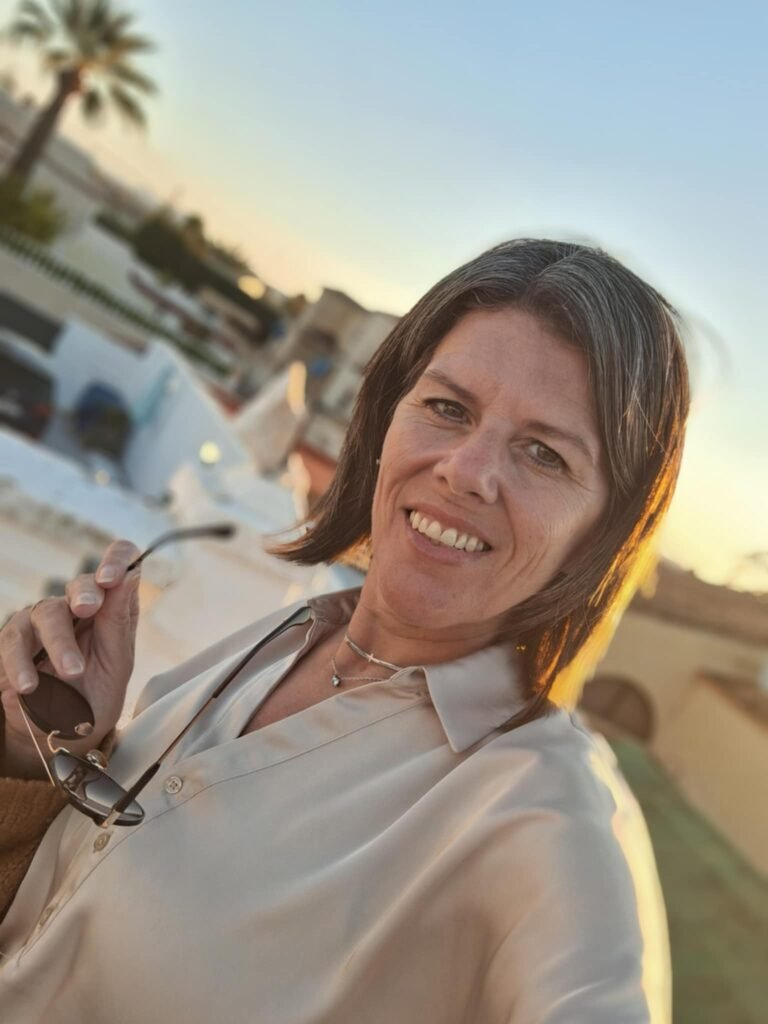 900a696b 0221 45f6 8b32 d8a25311423f 768x1024